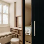 Lejlighed Gable End, Luxury Apartment, *