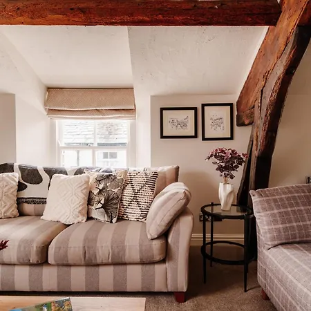 Gable End, Luxury Apartment,