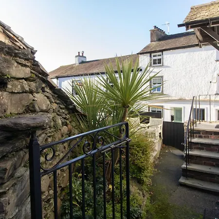 Gable End, Luxury Apartment,