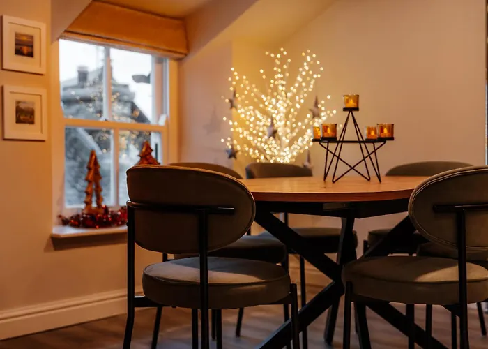 Gable End, Luxury Apartment, Apartment