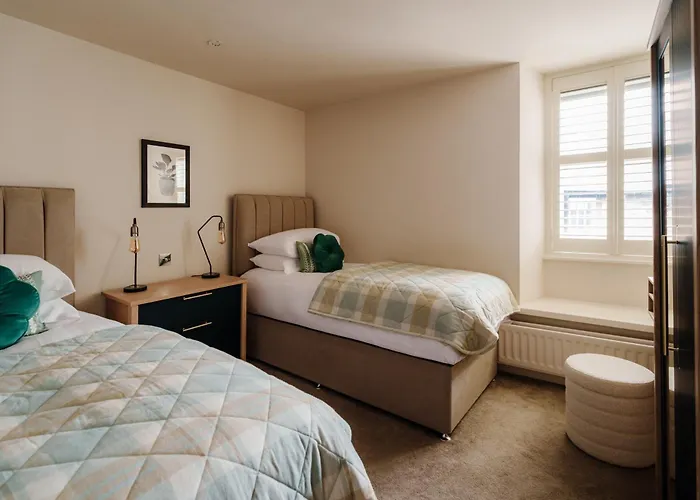 Gable End, Luxury Apartment,