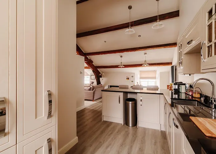 Gable End, Luxury Apartment,