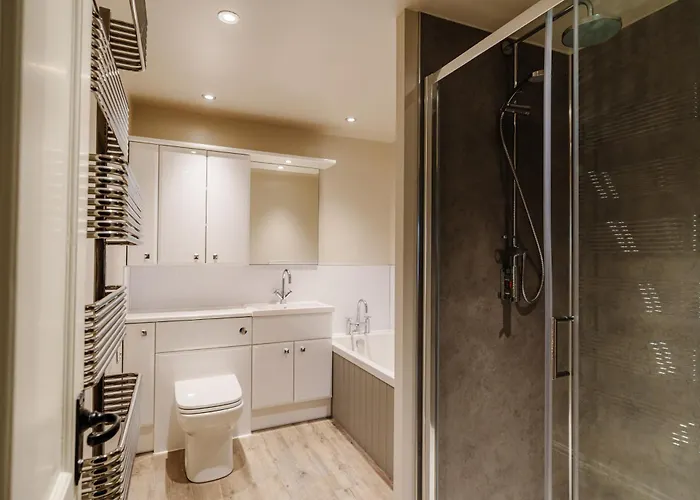 Gable End, Luxury Apartment, Apartamento *